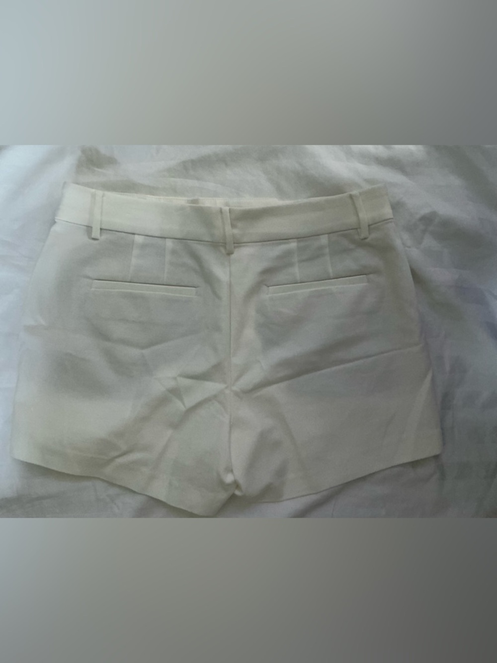 LOFT White 4” Riviera Short - Picture 2 of 4